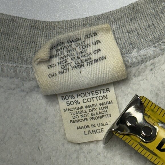 Vintage University of Las Vegas Runnin Rebels Sweatshirt Embroidered UNLV Large - Picture 13 of 15